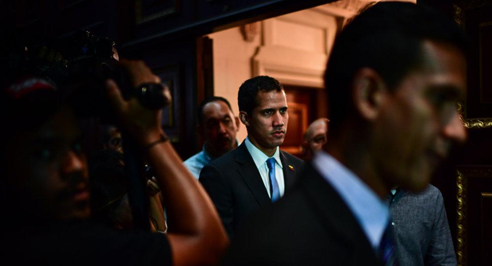 Jaksa Perintahkan Periksa Guaido Terkait Dugaan Sabotas Listrik Venezuela