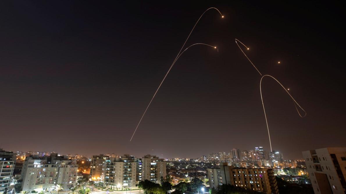 Rudal Tamir Jatuh dalam Kondisi Utuh di Gaza, Teknologi Iron Dome Israel Terancam Bocor