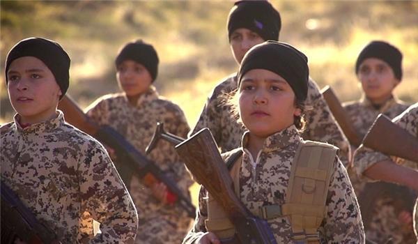 SDF Bersama AS Rekrut Lebih dari 100 Anak-anak ISIS