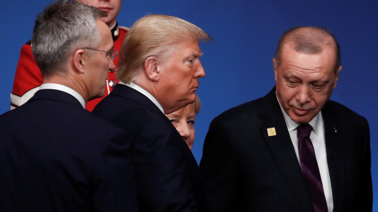 Gedung Putih: Trump-Erdogan Sepakati Perlunya Gencatan Senjata di Suriah dan Libya