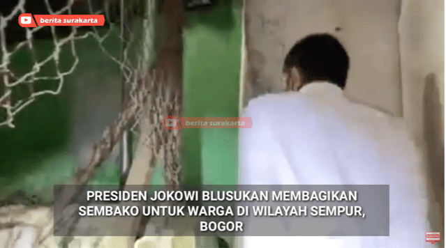 Viral Video Blusukan Jokowi Bagi Sembako di Gang Kecil
