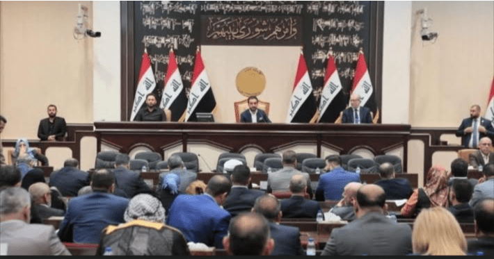 Parlemen Irak Loloskan 7 Menteri dari Kabinet PM Al-Khadimi