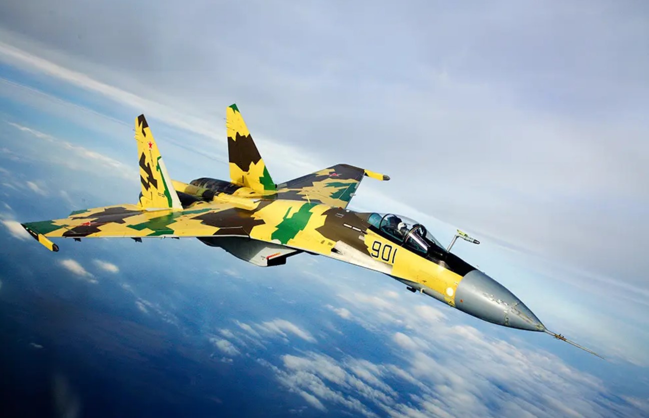 Rusia Lebih Banyak Kerahkan Jet Su-35 ke Suriah