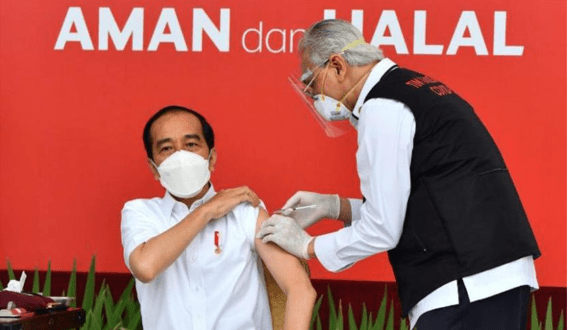 Dokter yang Suntik Vaksin Jokowi Seorang Habib Marga Al-Jufri