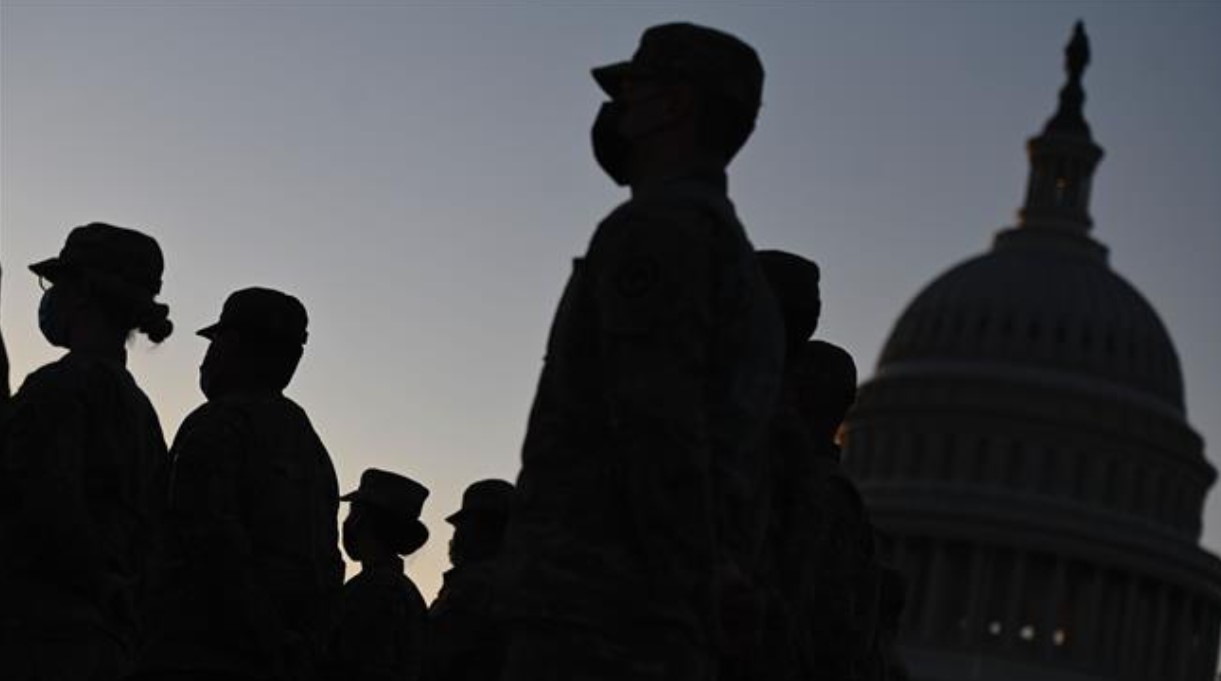 Pentagon: Kelompok Ekstremis Secara Agresif Rekrut Tentara AS