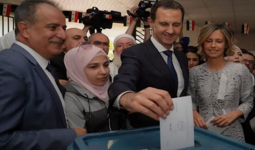 VIDEO: Bashar Assad dan Istri Berikan Suara di Pemilu Suriah