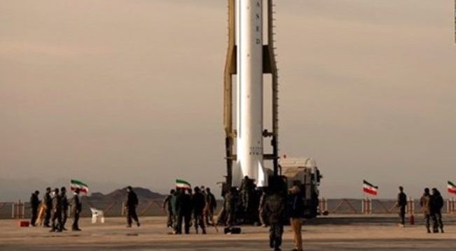Rusia Siap Jual Satelit Canggih ke Iran untuk Pantau Mliter AS di Kawasan
