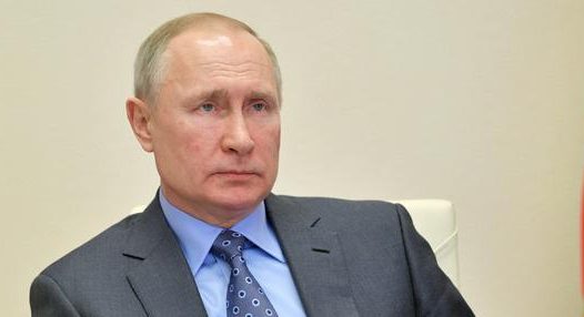 Susul AS, Putin Resmi Tarik Rusia dari Perjanjian Langit Terbuka