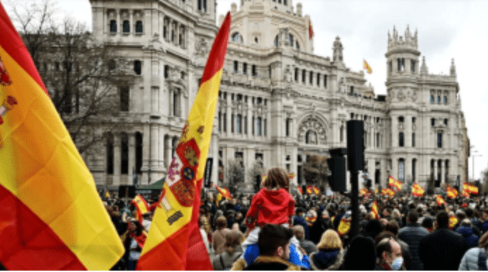 Spanyol Diguncang Unjuk Rasa Tuntut Penurunan Harga